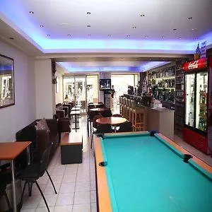 Acropolis 3* הרסוניסוס
