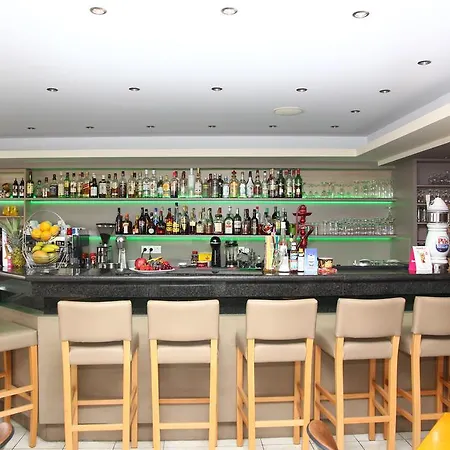 Apart-hotel Acropolis