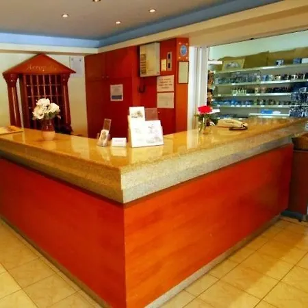 Apart-hotel Acropolis