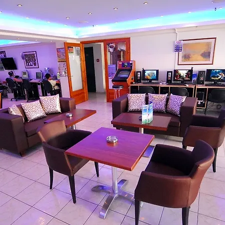 Acropolis Apart-hotel